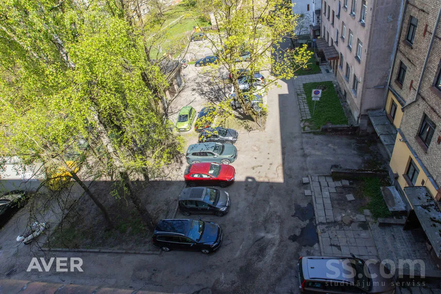 3-toaline korter asukohas Rīga