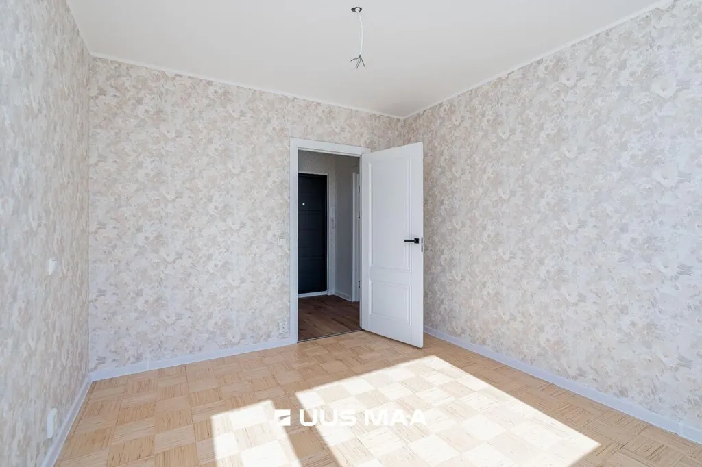 other_room