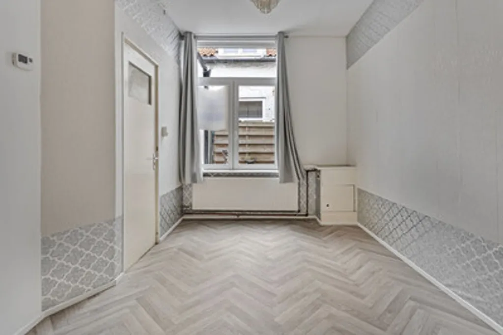Hallway - 3-room house in Schiedam