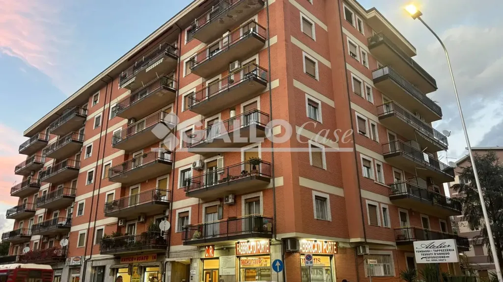Välivaade - Apartment with Balconies in Cosenza