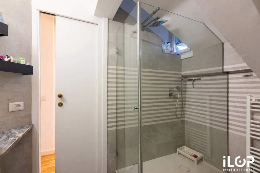 Vannitoad - Luxury Flat with Double Exposure in Milan