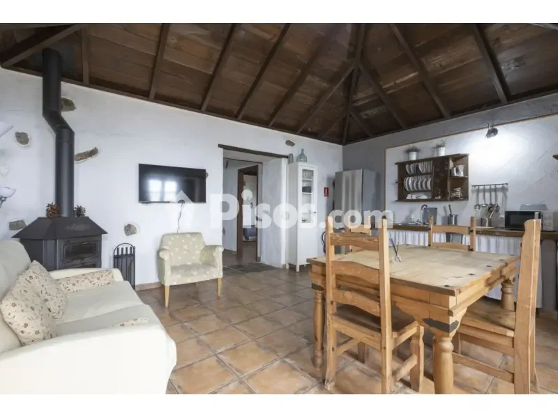 Salle à manger - Rustic Finca with Ocean Views in Boquín