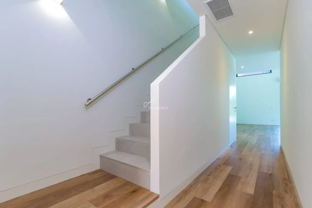 Pièces - Contemporary Villa with Private Pool in Vilamoura