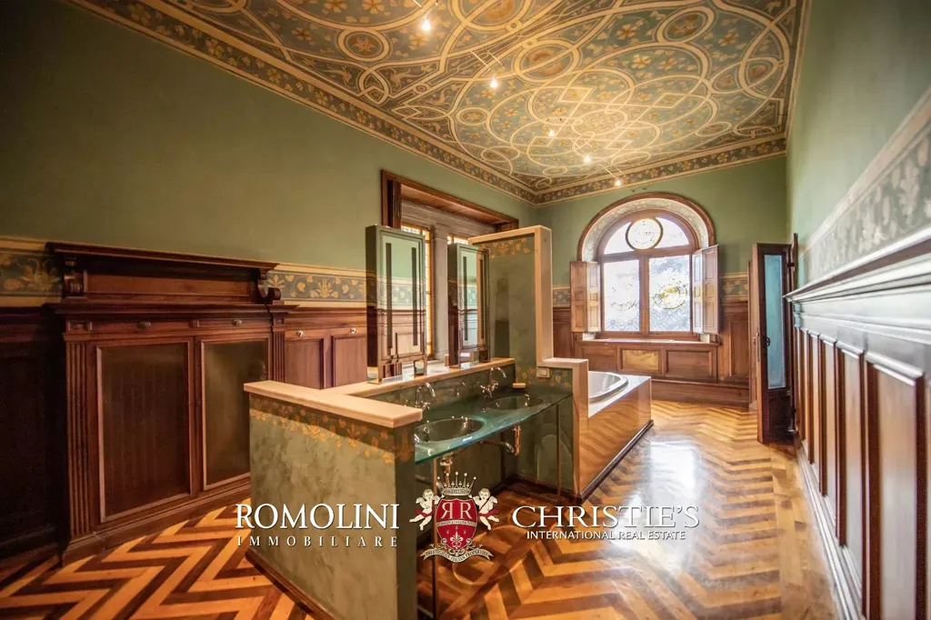 Entrée - Historic Villa with Panoramic Views near Florence