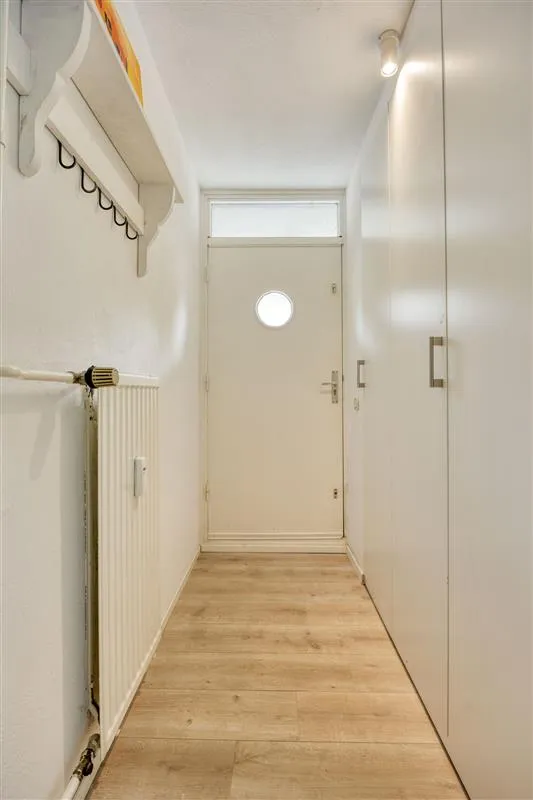 Hallway - 2-Bedroom Apartment with Balcony in Breda Centre