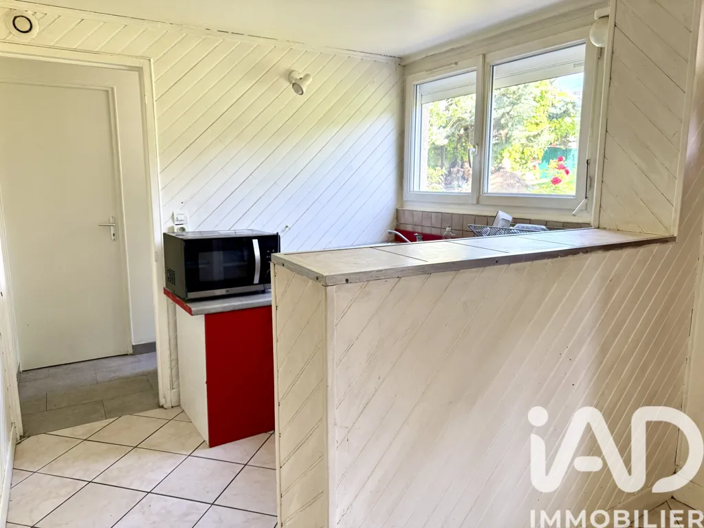 Cuisine - Maison de Plain-Pied avec Jardin à Igny