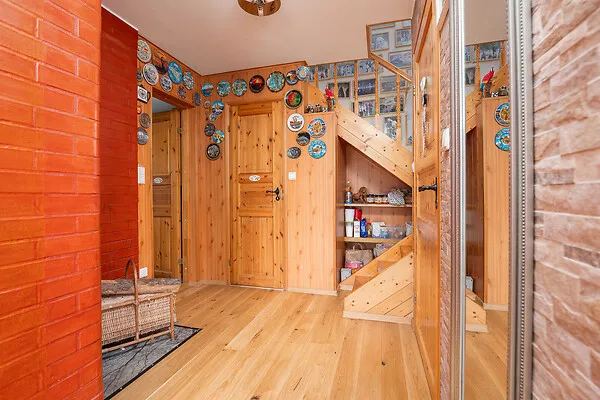 Esik - Renovated Apartment with Sea View in Pärnu