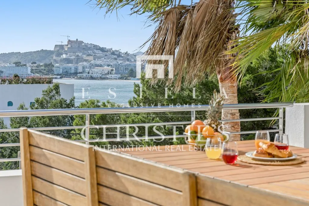Terrasse - Modern Villa with Sea View in Santa Eulalia