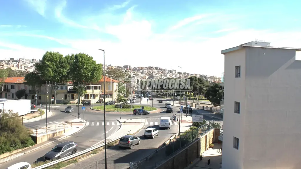 Välivaade - Panoramic Penthouse with Balcony in Reggio Calabria