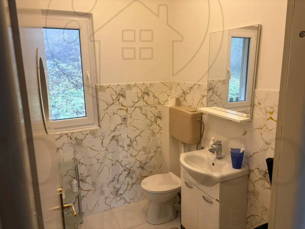 Bagni - 4-Bedroom House with Balcony near Tuhelj