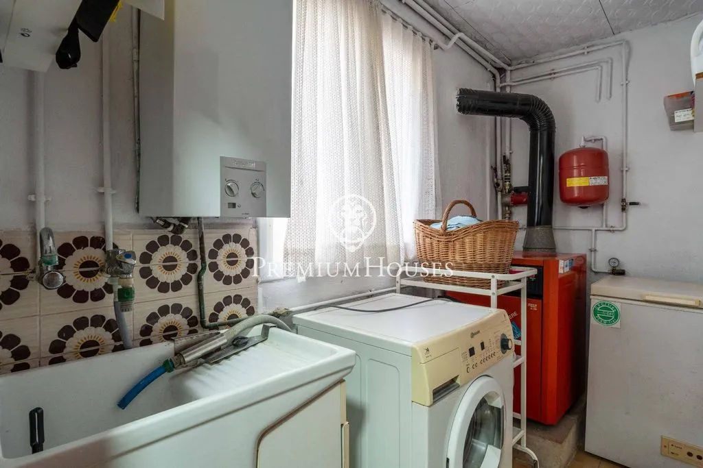 Lavanderia - Luxury House with Pool in Castelldefels