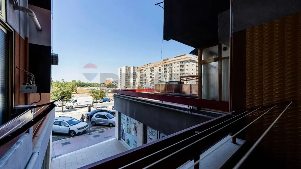Rõdu - Spacious Apartment with Terrace in Bari