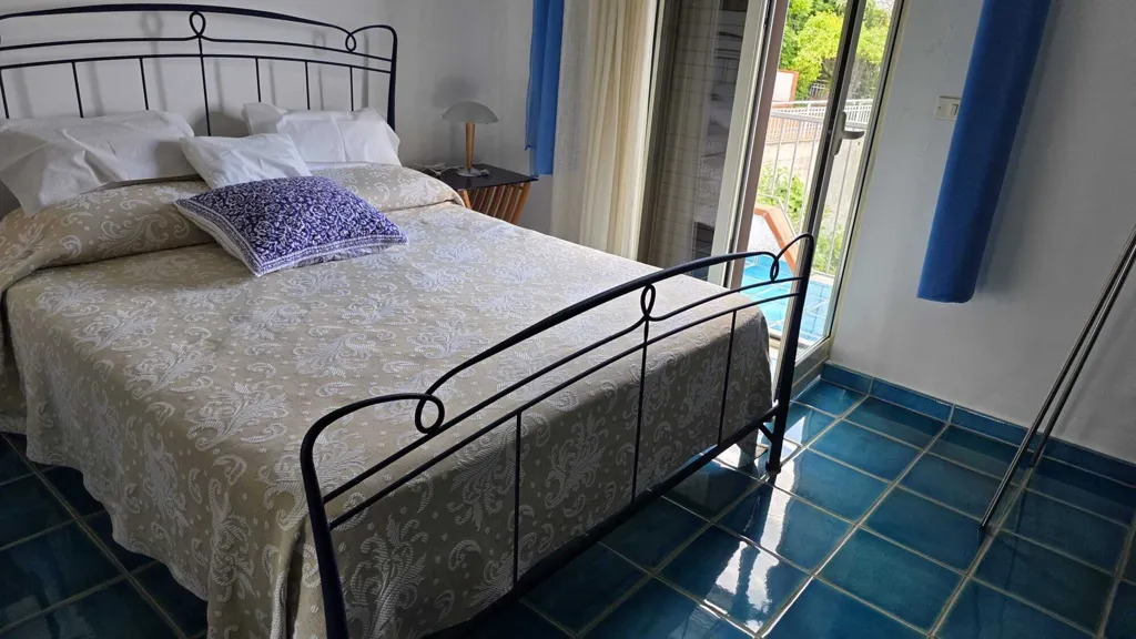 Chambres - Apartment with Terrace and Balcony in Scalea