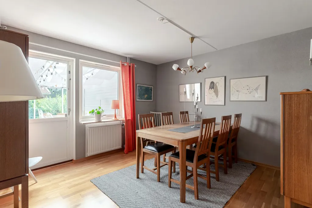 Dining Room - Terraced House with Garden in Almby