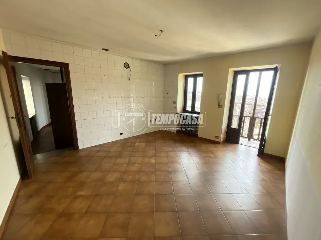 Living Room - Bifamiliar House with Private Courtyard in Agliè