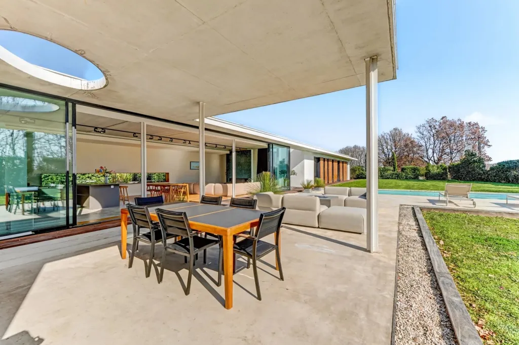 Terrass - Architect's Villa with Pool near Toulouse