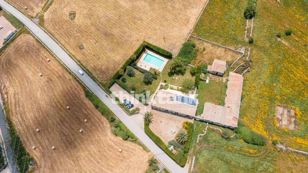 Õhuvaade - Rustic Villa with Pool in Ragusa