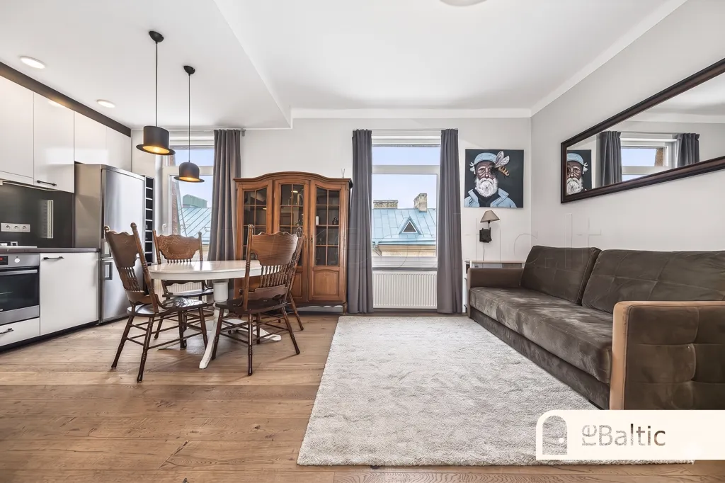 Séjour - Two-Bedroom Apartment with Balcony in Old Town