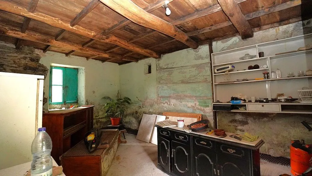Cucina - Chalet with Terrace and Balcony in Guntín