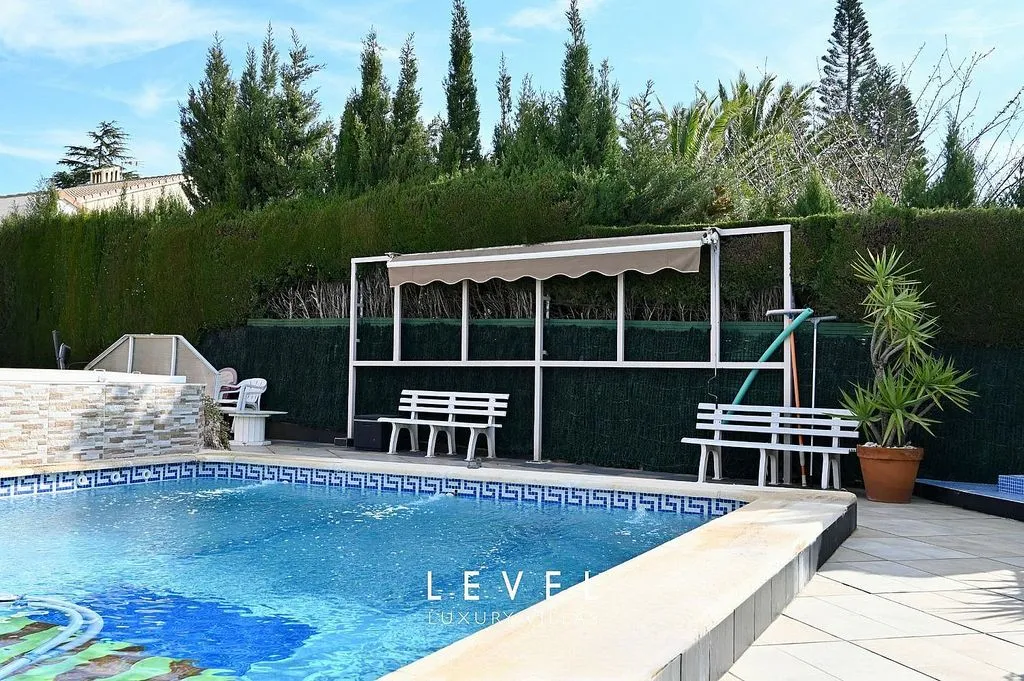 Piscine - Chalet with Pool in San Antonio de Benagéber
