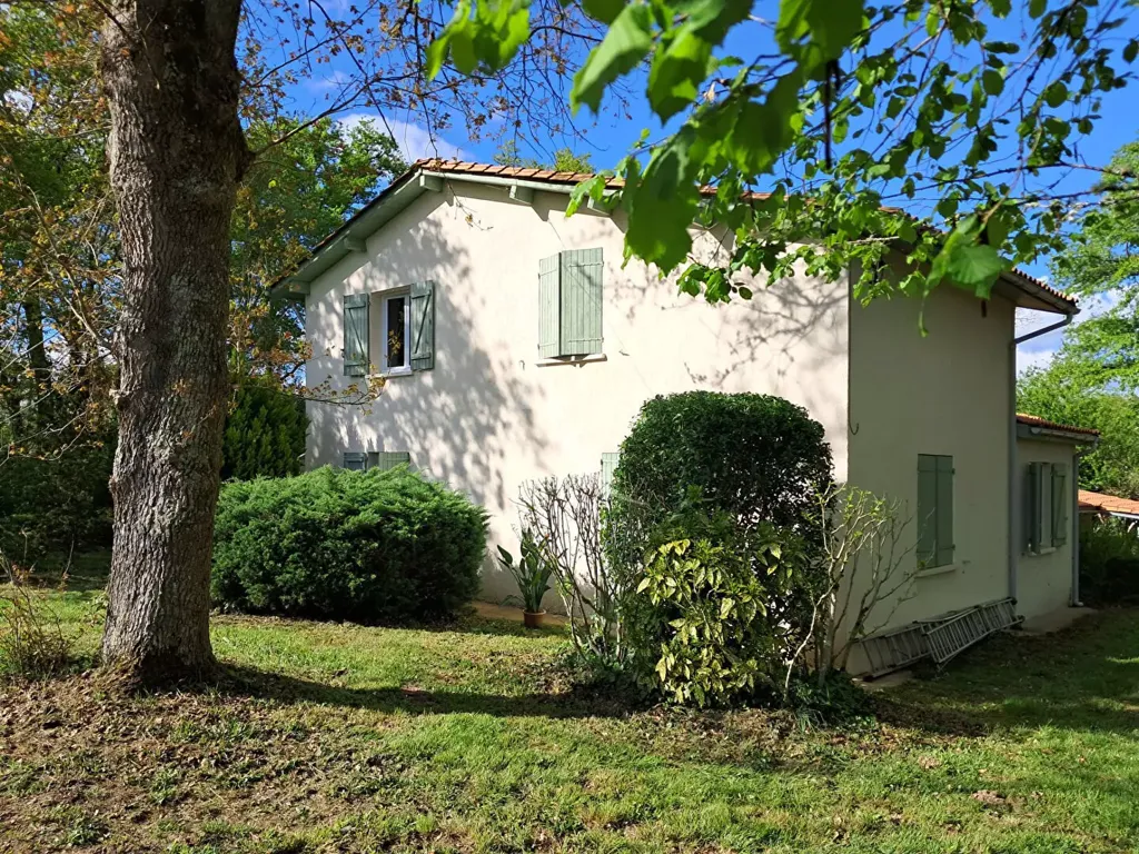 Esterno - Charming House with Pool in Landes Countryside