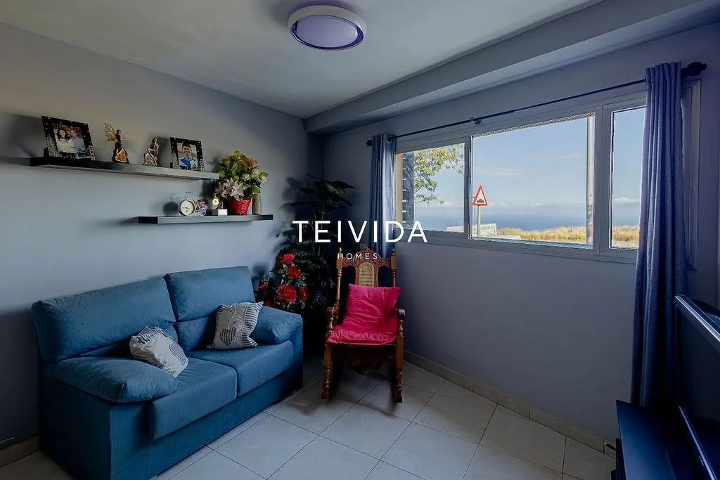 Soggiorno - Apartment with Terrace in Santa Clara