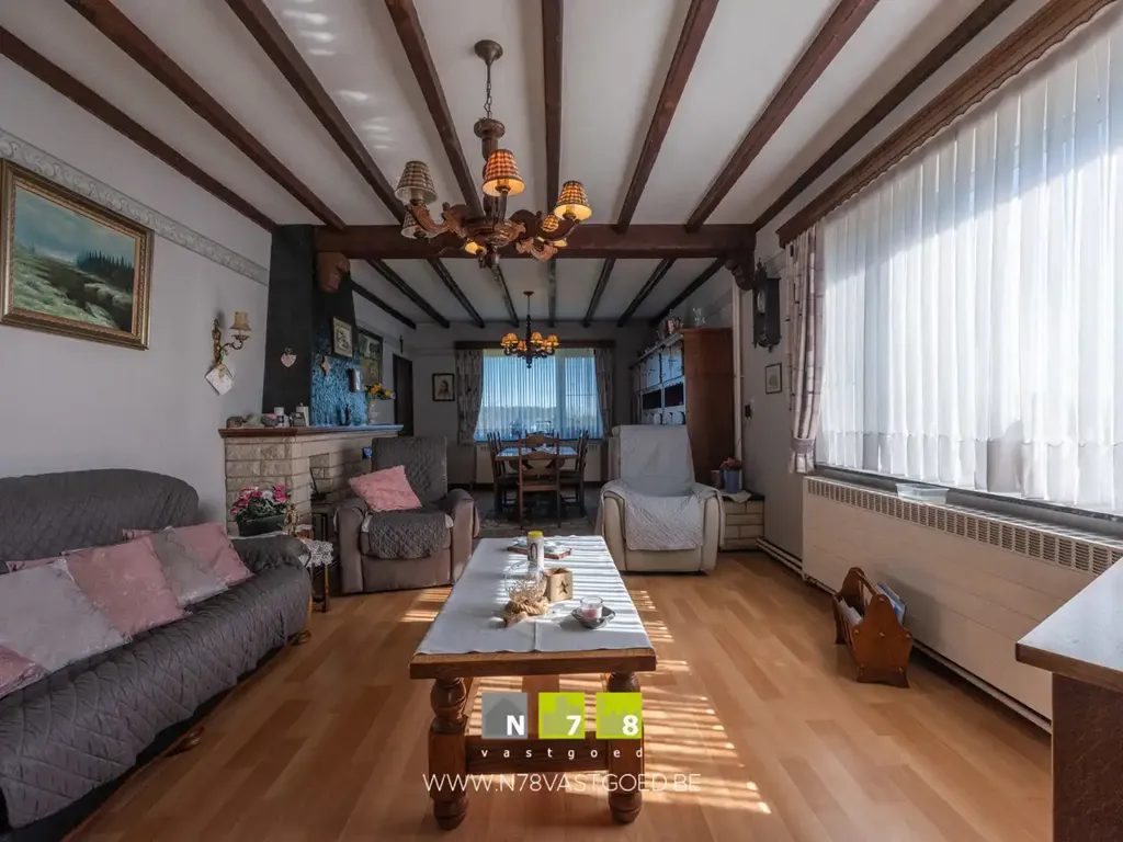 Séjour - Maison libre de plain-pied avec jardin à Maaseik