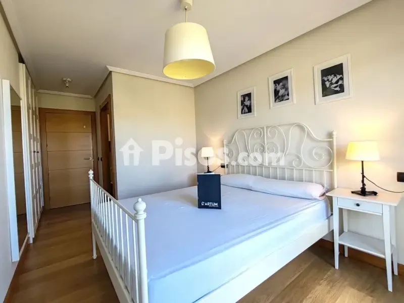 Apartamento exterior con balcón en Lanciego