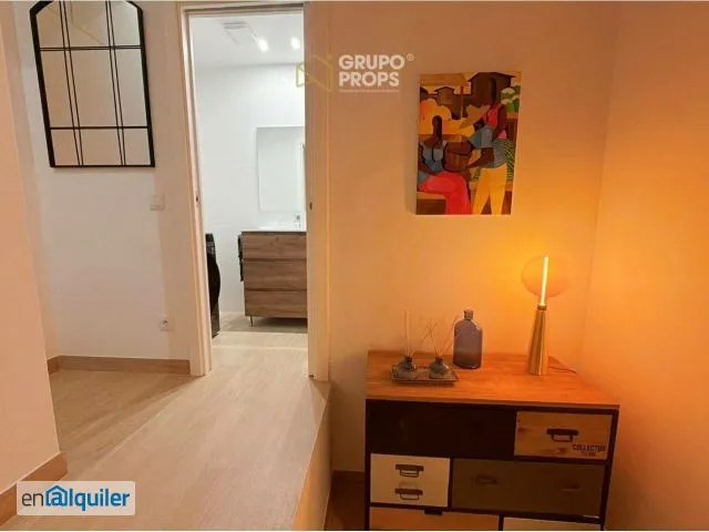 Esik - Reformed Duplex Flat in Chamberí