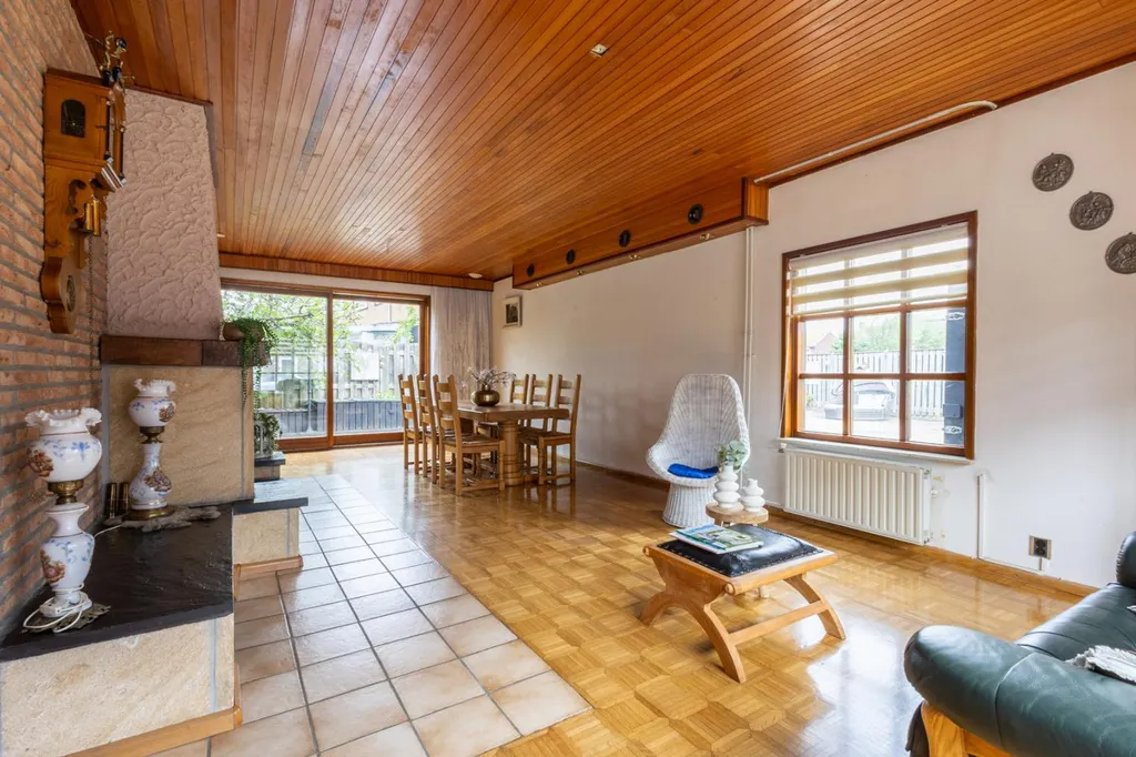 Séjour - Detached House with Garden in Sint Jansteen