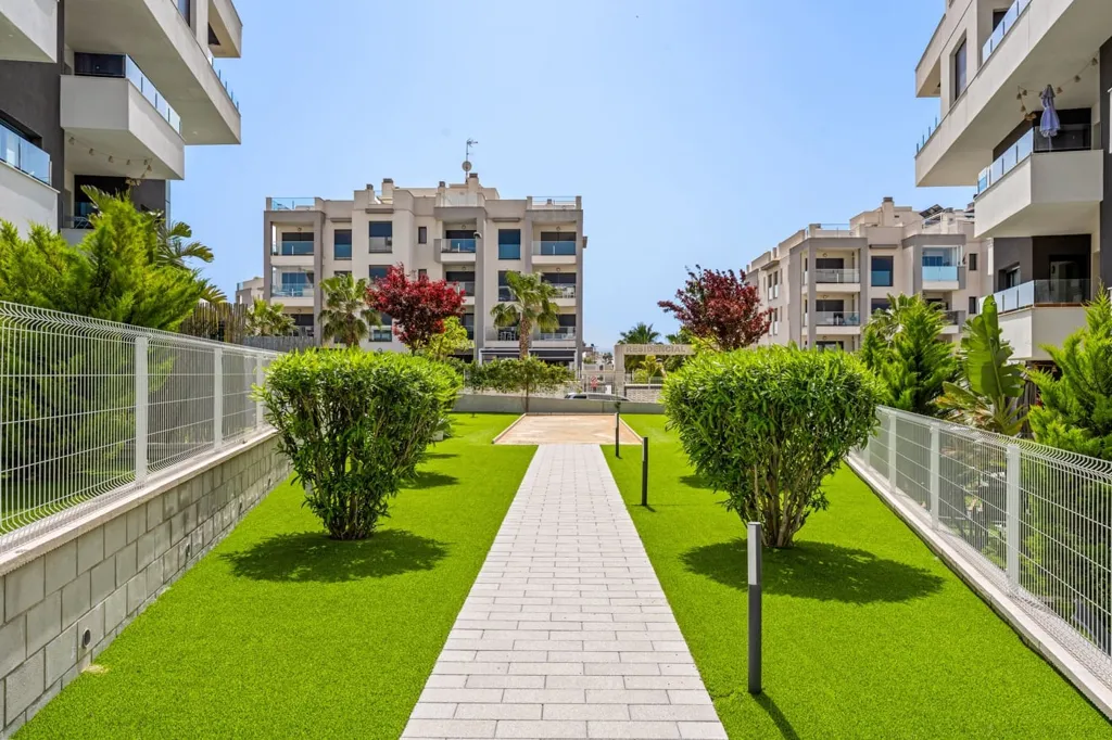 Jardin - Penthouse with Terrace in Villamartin, Alicante