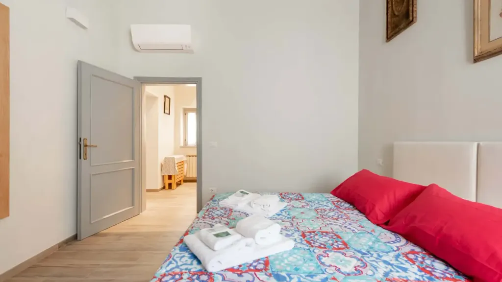 Magamistoad - Renovated Apartment with Central Location in Florence