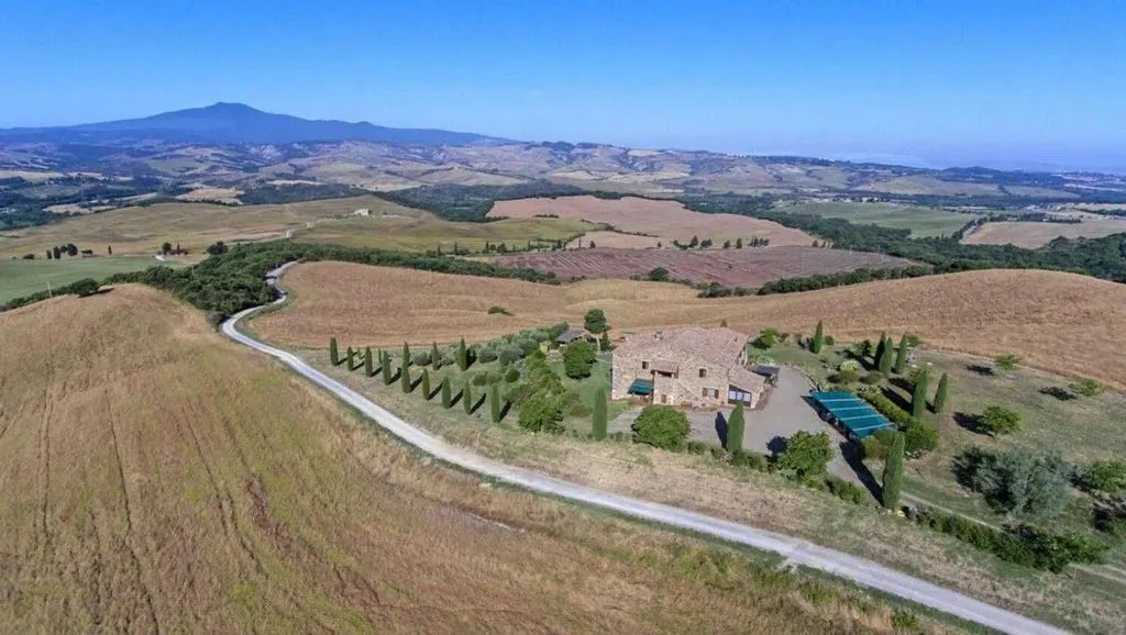 Õhuvaade - Villa with Pool and Val d'Orcia View in Sarteano