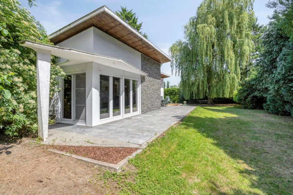 Esterno - Bungalow with Garden in Hekelgem