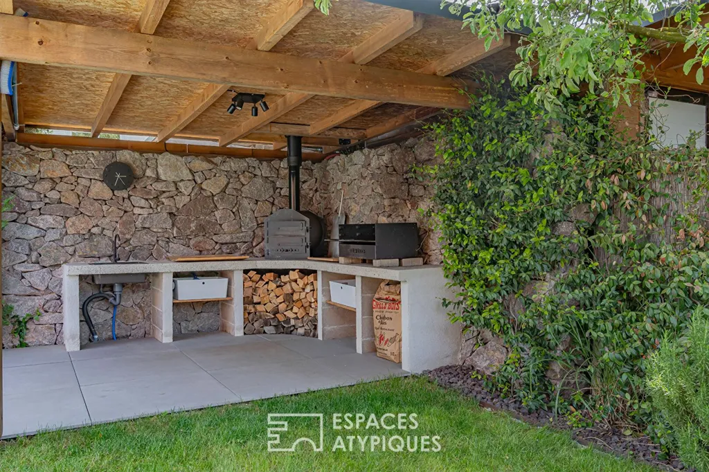 Terrass - Architectural House with Pool in Vineyard Heart