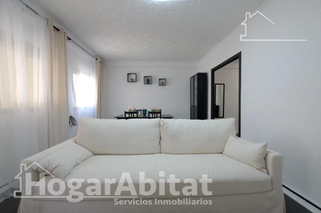 Séjour - Reformed Apartment with Balcony near Cullera Centre