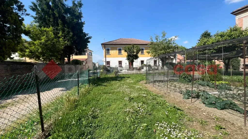 Jardin - Quadruplex with Balcony in Isola Rizza