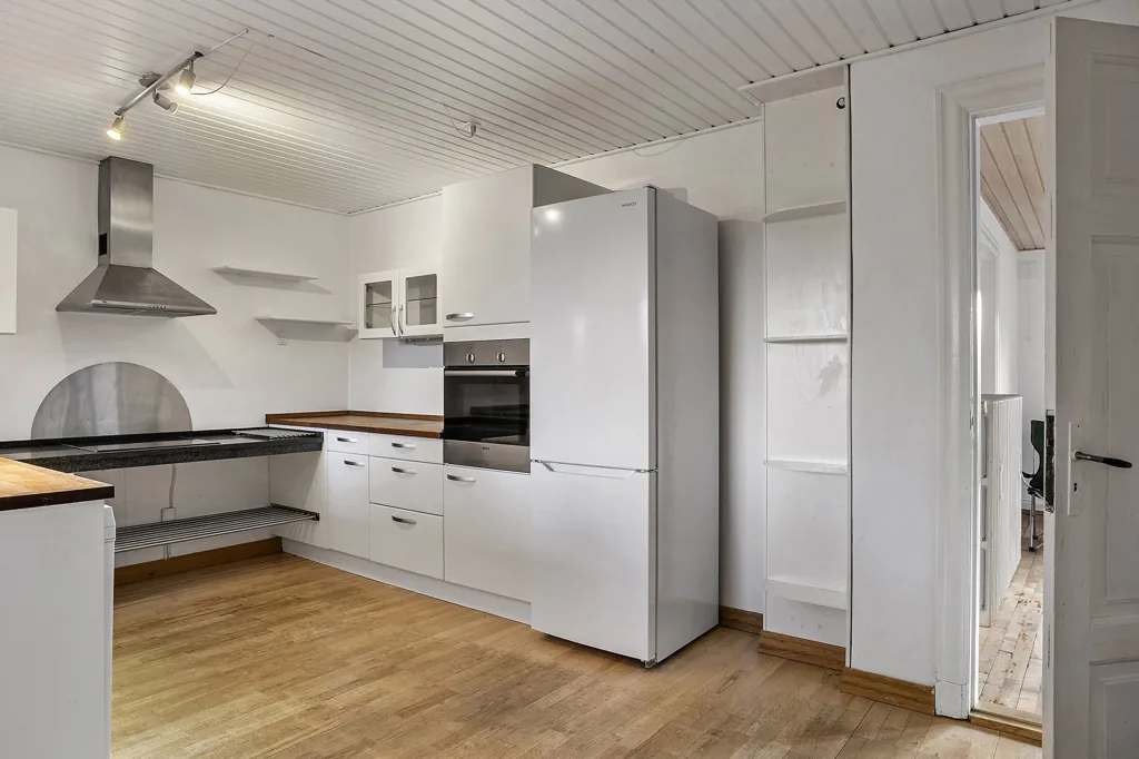 Cuisine - Brick Villa with Rural Views in Holsted