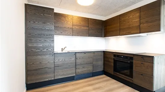 Cuisine - Modernised Office with Showroom Potential in Vejle Øst