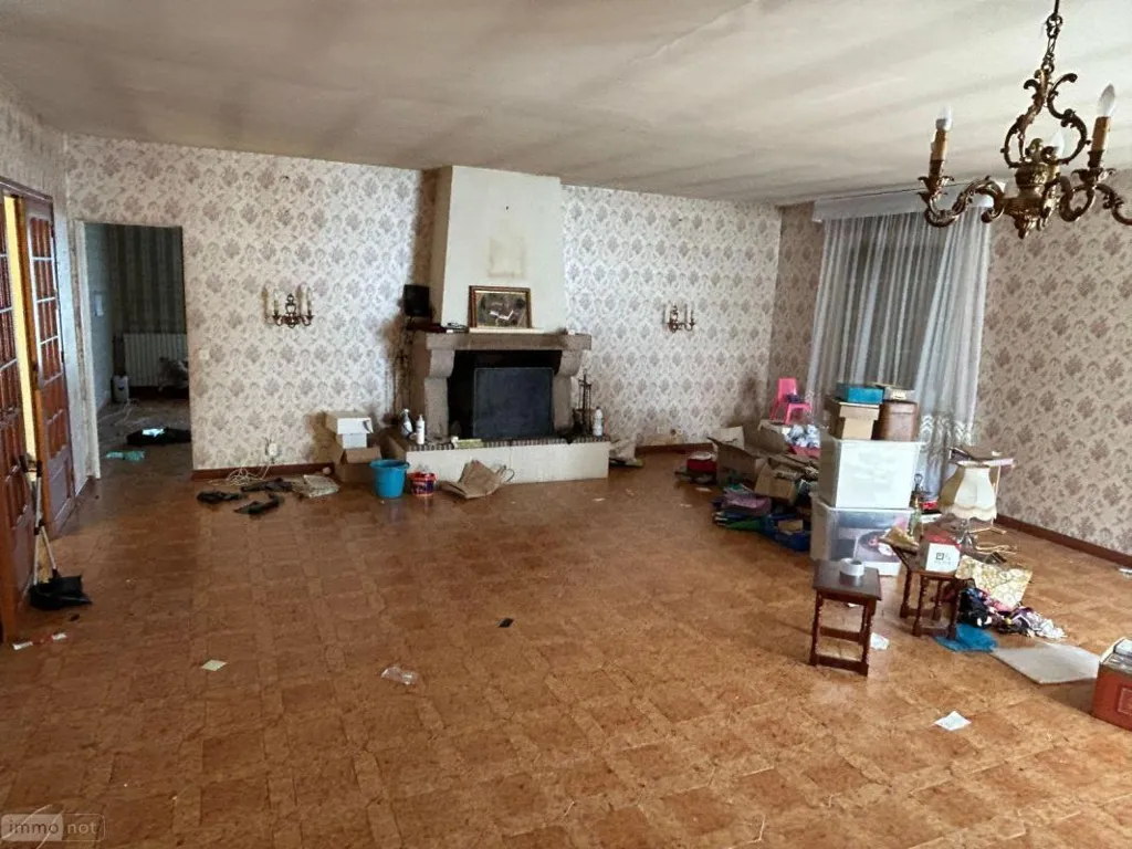 Soggiorno - House with Large Garden in Chellie