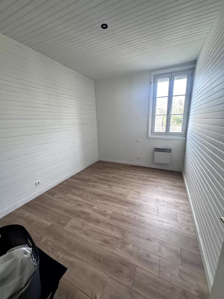 Stanze - Renovated 3-Piece Apartment in Le Temple