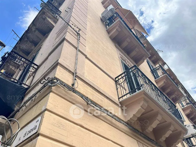 Esterno - Quadrilocale with Balconies in Palermo