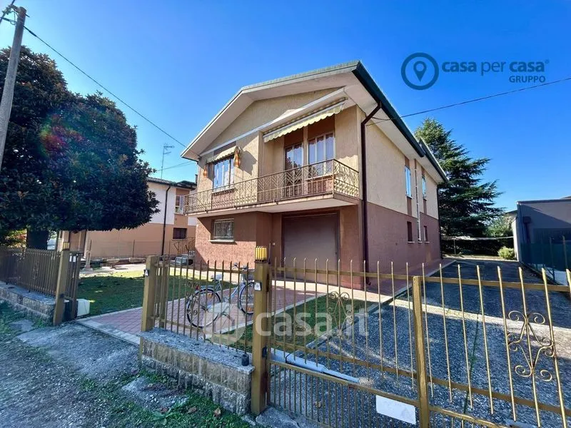 Välivaade - Detached House with Garden in Grignano Polesine