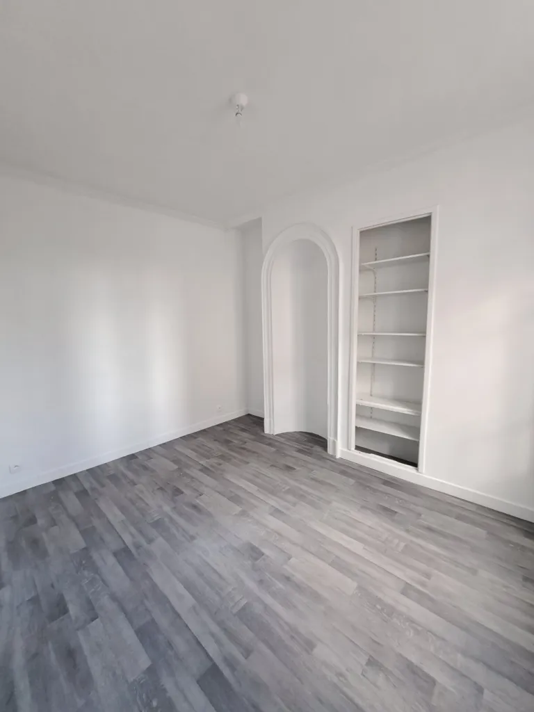 Pièces - Appartement 3 Pièces dans Quartier Calme à Châtillon