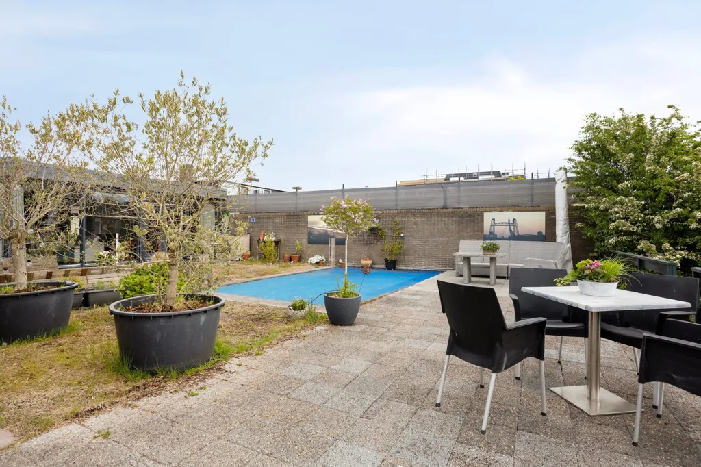 pool_area
