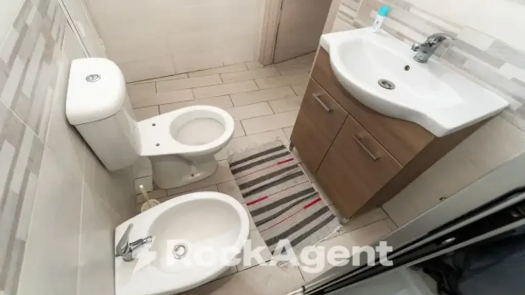 Vannitoad - Independent Studio with Historic View in Catania
