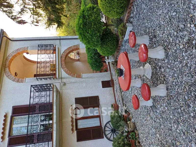 Terrasse - Trilocale with Garden near Torremezzo