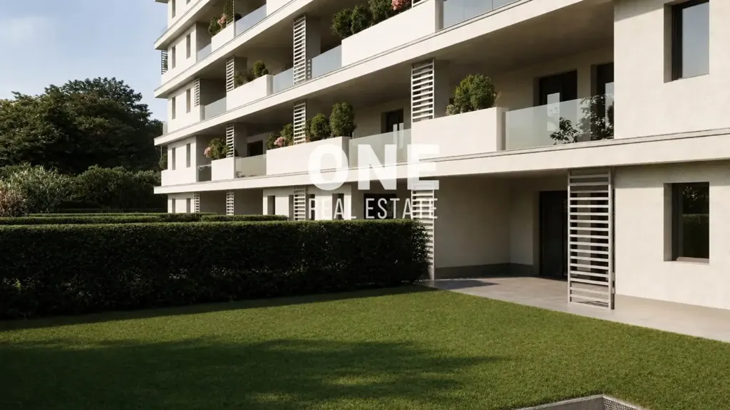 Esterno - Modern Apartment with Terrace in Monza