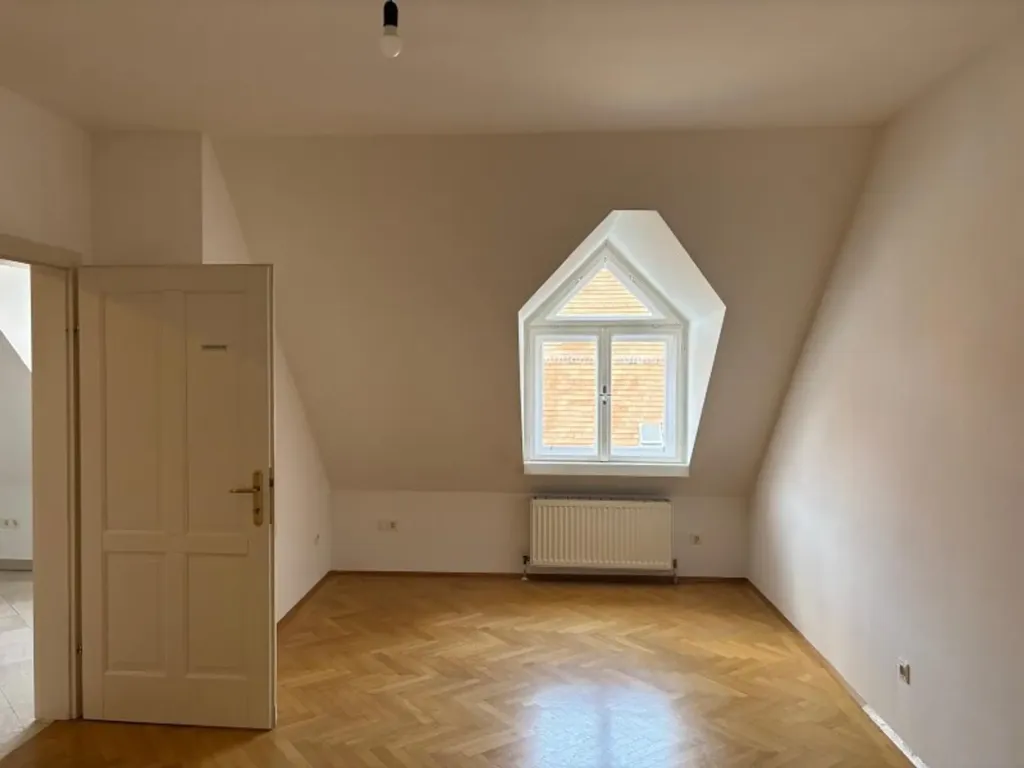 Pièces - Maisonette with Dachterrasse in Wiener Neustadt