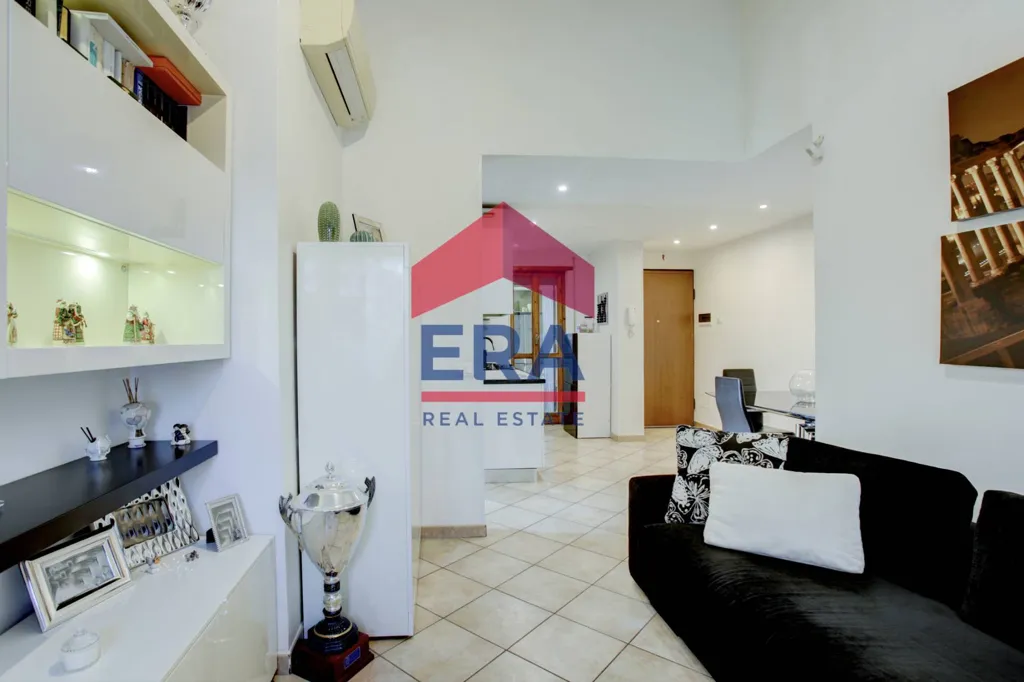 Séjour - Apartment with Balcony in Central Infernetto, Rome
